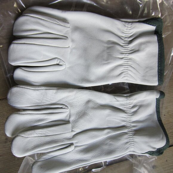White Goatskin Drivers Gloves Shirred Slip-On Keystone Thumb Medium Work Gloves - Picture 2 of 3